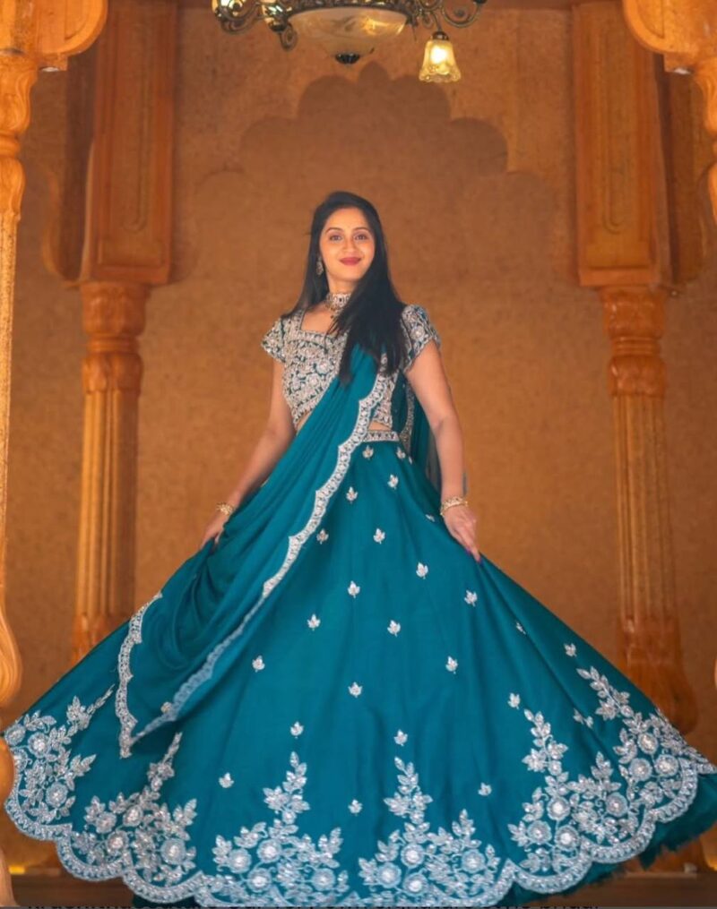 lehengacholi