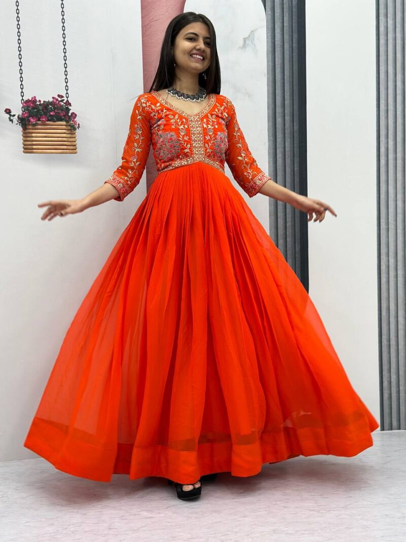 gown
