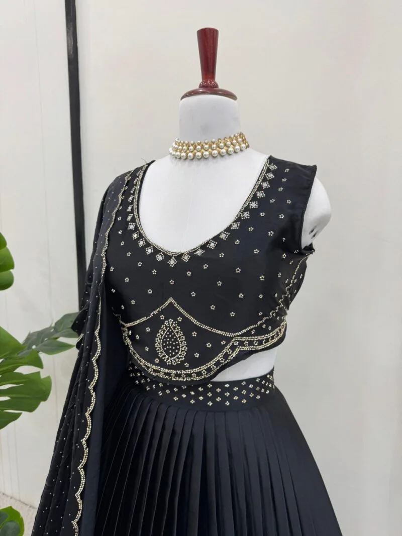 Lehengacholi
