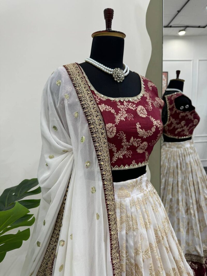 lehengacholi