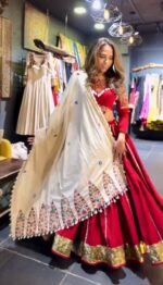 navaratrilehengacholi