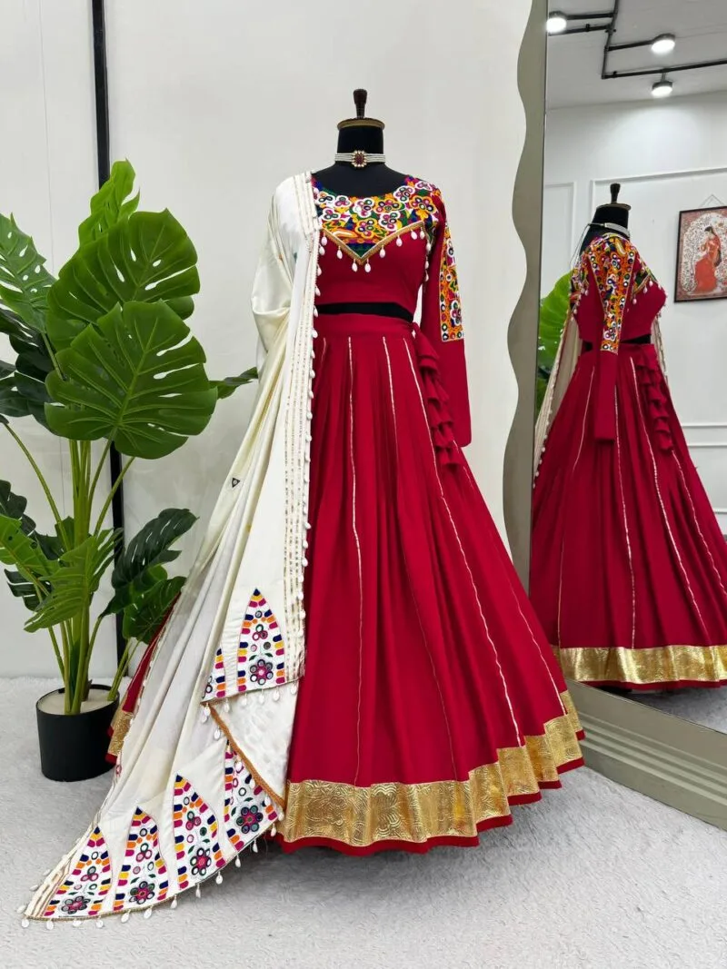 navaratrilehengacholi